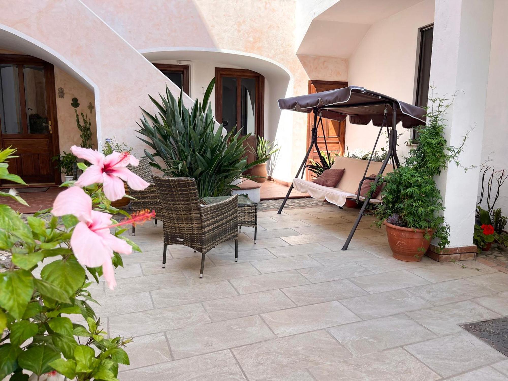Casa Lia - Independent Apartment In The Gulf Of Orosei Galtellì 外观 照片