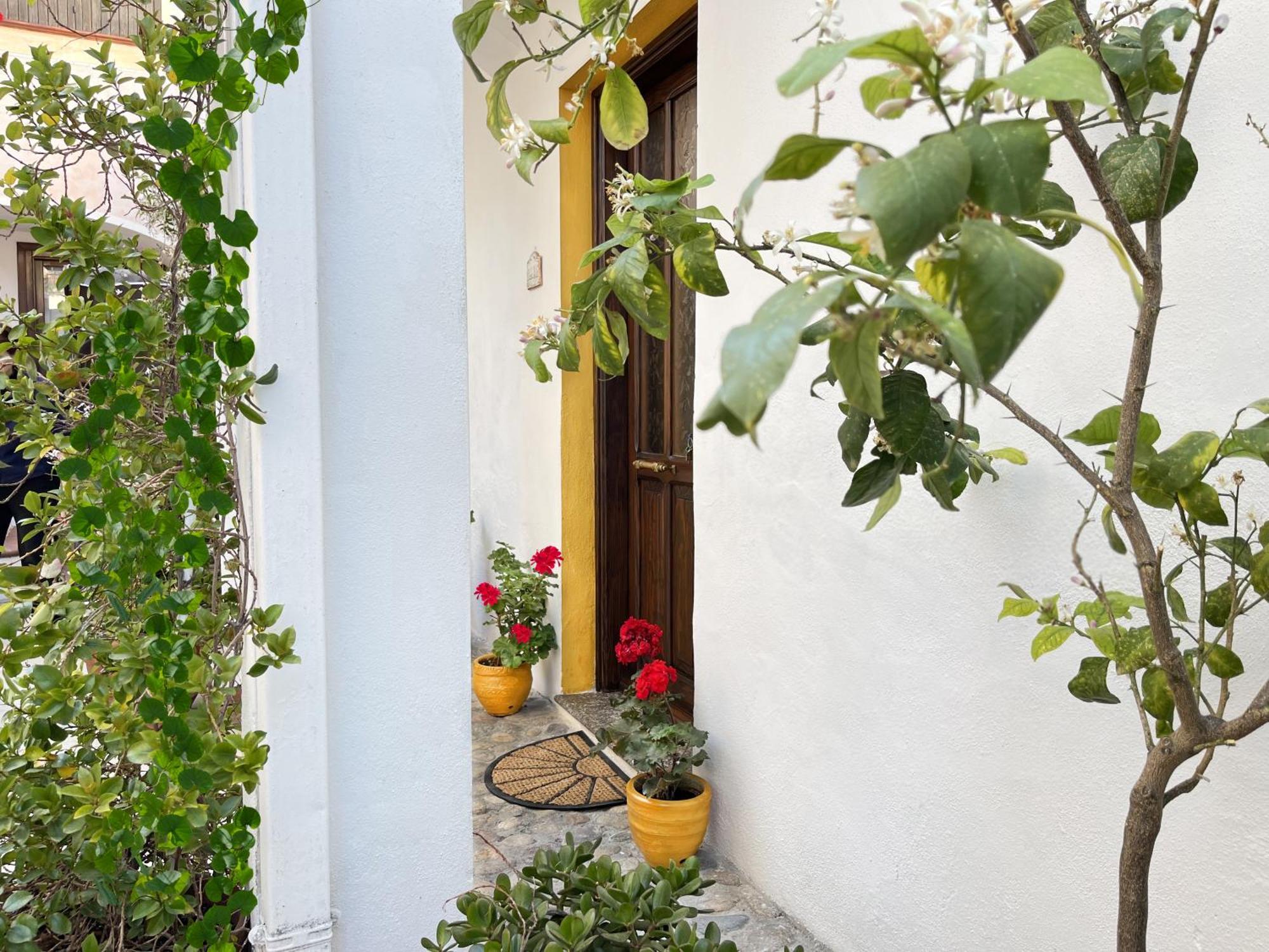 Casa Lia - Independent Apartment In The Gulf Of Orosei Galtellì 外观 照片